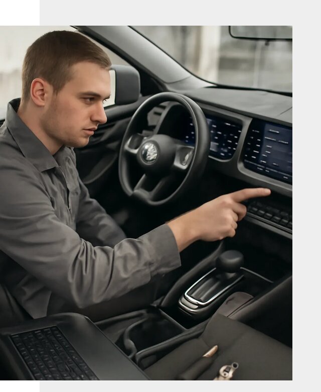 Русификация автомобиля Nissan N7 под ключ в Благовещенске официально